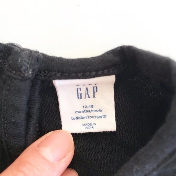 Babygap rose print long sleeve top EUC 12-18 month - Picture 3 of 4